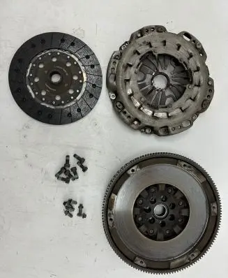 Mercedes-Benz A W176 Clutch set kit 123103272R TD5204 2123