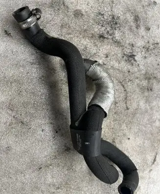 Volvo XC60 Engine coolant pipe/hose 30757649001