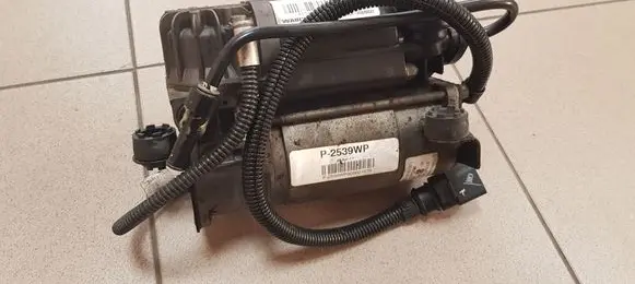 Mercedes-Benz ML W166 Air suspension compressor/pump 10R036089