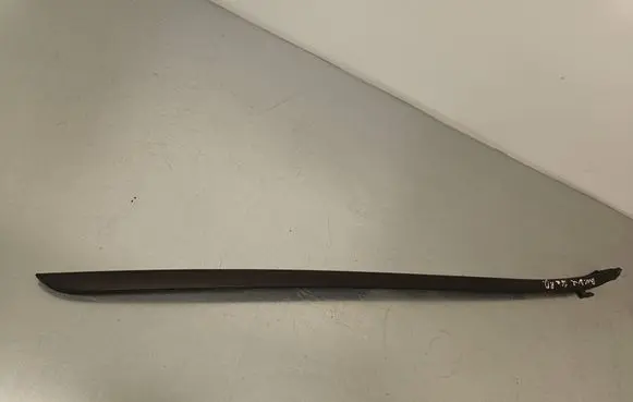 BMW 2 F45 Windshield trim 