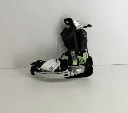 Ford Ranger Front door lock CM5AA21812CB JB3B22486AG