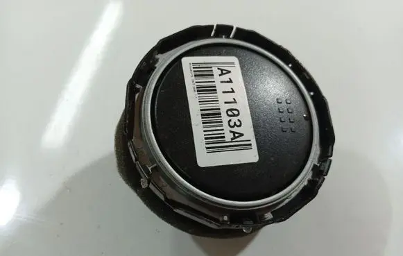 Mitsubishi Colt Dash center air vent grill 
