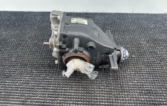 BMW 1 F20 F21 Rear differential 7599472 759947204