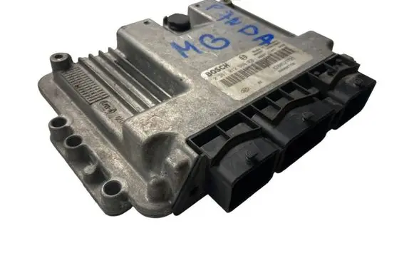 Renault Megane II Engine control unit/module 8200527756 8200527725 0281012589