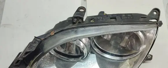 Toyota Avensis T220 Headlight/headlamp 54534381 57858 CARELLO
