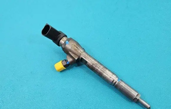Renault Scenic II - Grand scenic II Fuel injector 8200380253 IMPRK1443373