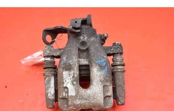 Peugeot 2008 I Rear brake caliper