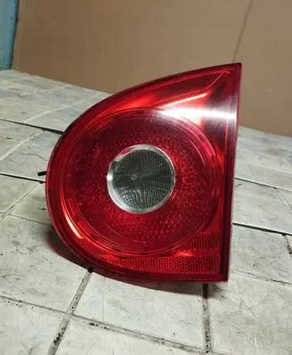 Volkswagen Golf V Tailgate rear/tail lights 1K6945094E