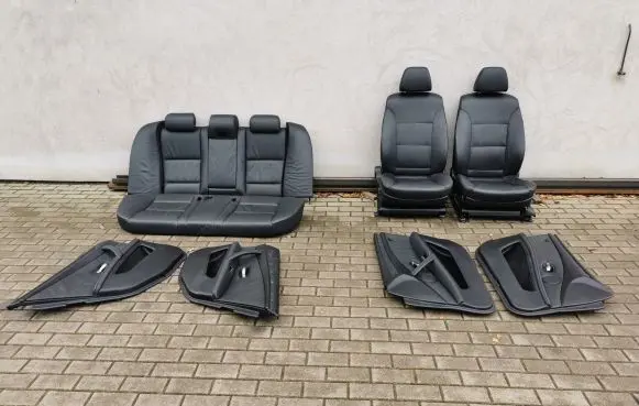 Seat set