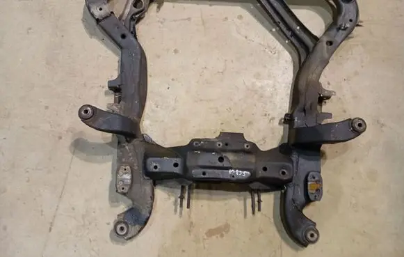 Saab 9-5 Front subframe 