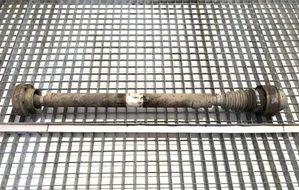 Jeep Cherokee III KJ Front prop shaft 