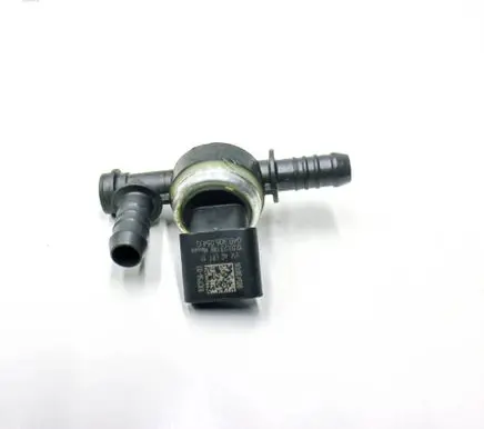 Volkswagen T-Roc Fuel pressure sensor 04B906054G
