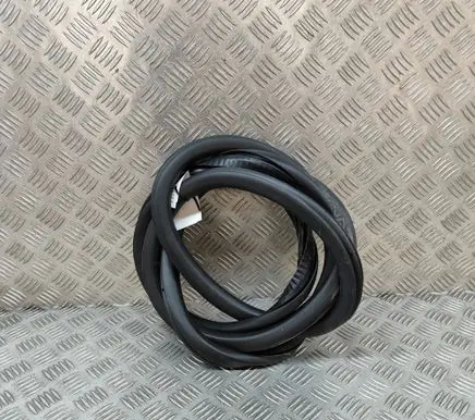 BMW 5 G30 G31 G38 Rubber seal front coupe door 9820823880