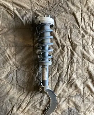 BMW X5 E70 Front shock absorber with coil spring 31326781918 6781918