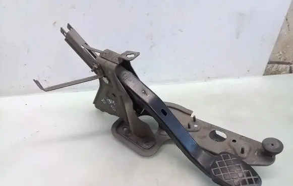 Brake pedal