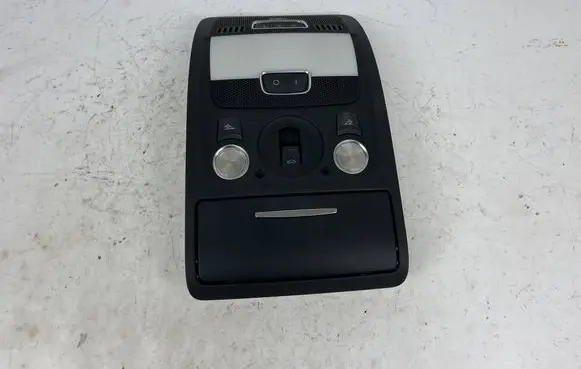 Audi S5 Front seat light 8T0947135BM