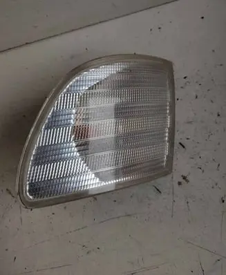 Mercedes-Benz Vito Viano W638 Front indicator light 6388200821