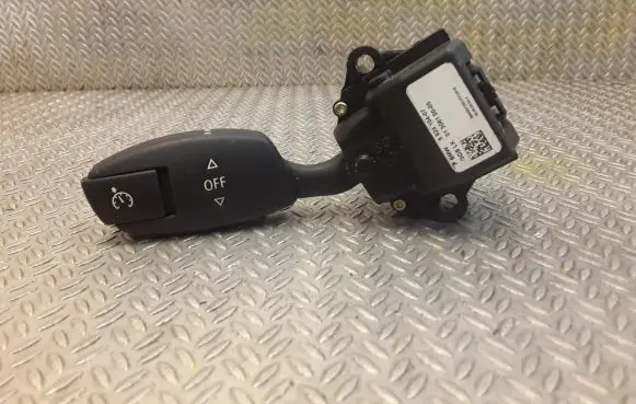 BMW 6 E63 E64 Cruise control switch 6924104