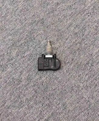 Nissan Qashqai Tire pressure sensor 407003VU0A S180052048J A2C82208300