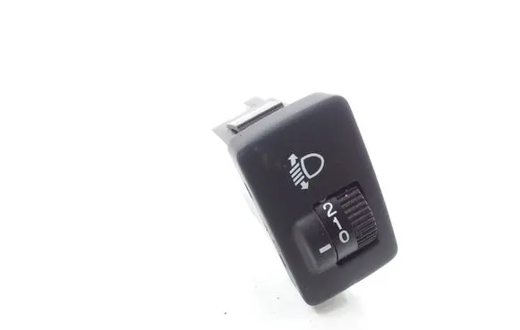 Honda CR-V Headlight level height control switch M31062