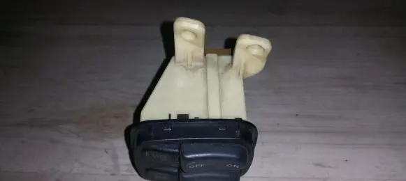 Mazda Xedos 6 Cruise control switch 