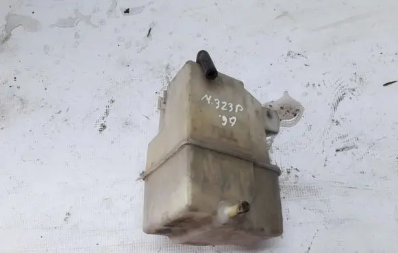 Coolant expansion tank/reservoir