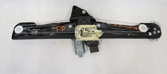 Citroen C3 Aircross Front door window regulator with motor 
