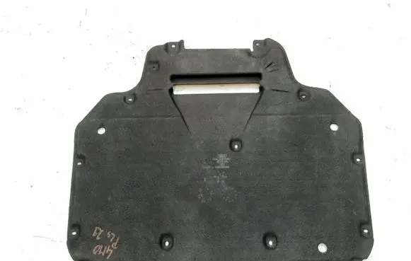 Audi Q7 4M Engine splash shield/under tray 4M0825236A
