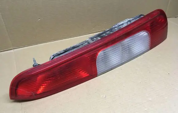 Ford Focus C-MAX Rear/tail lights 3M5113N411AA