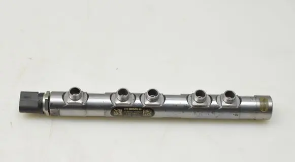 Mini Cooper Countryman R60 Fuel main line pipe 7823460