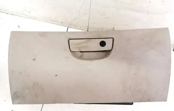 Chrysler 300 - 300C Glove box 0XW23BD1AC