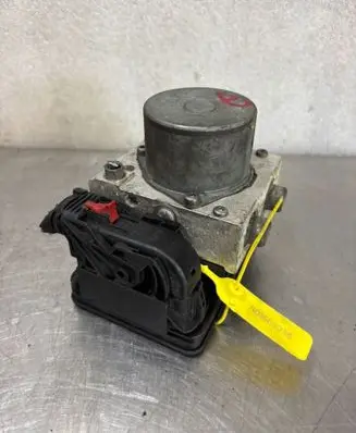 Volkswagen Up Master brake cylinder 1S0614517C