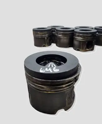 BMW 1 E81 E87 Piston N47