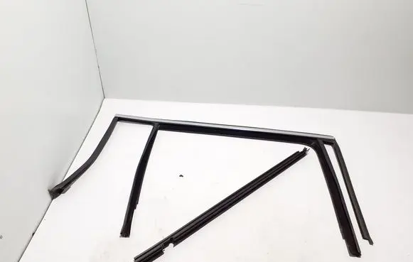 Mercedes-Benz GLS X167 Rubber seal rear door A1677355800