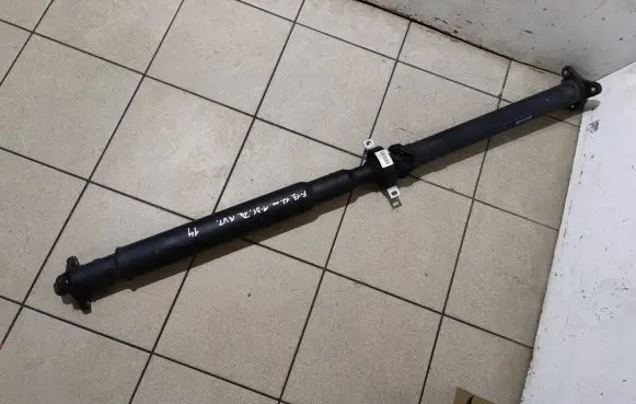 BMW 6 F12 F13 Middle center prop shaft 7631350