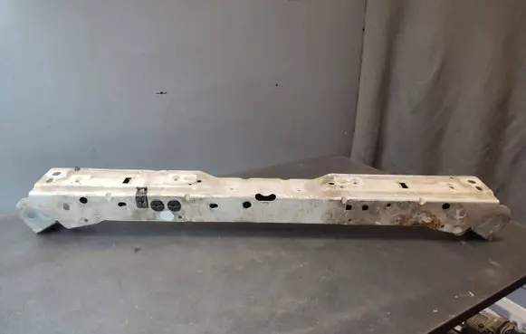 Top upper radiator support slam panel