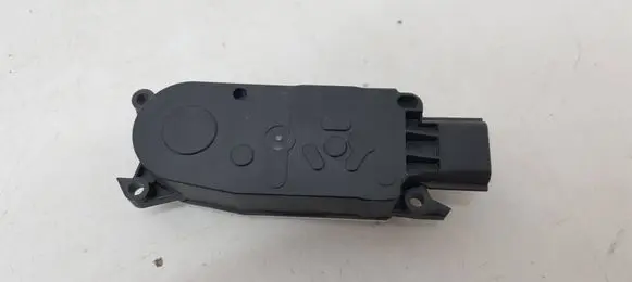 Dacia Sandero III Radiator active air flap actuator 6477R1012 64779017011 24097P40370