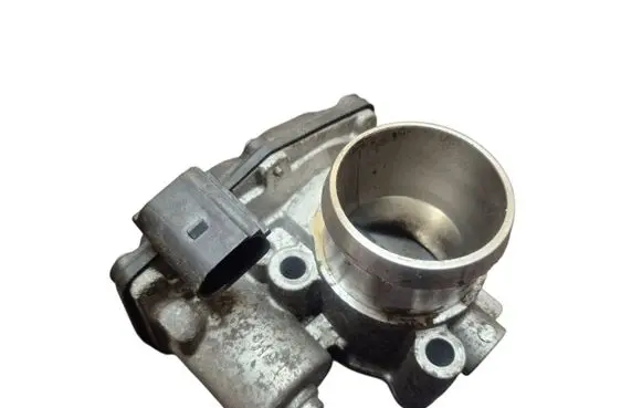Ford Focus Throttle valve 50989002