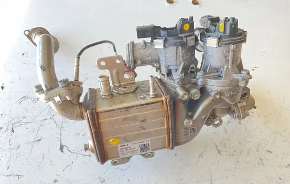Volkswagen Transporter - Caravelle T6 EGR valve cooler 04L131512CH ME923003 V24004L131N01