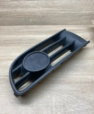 Front bumper lower grill
