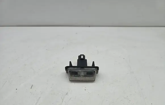 Toyota Auris E180 Number plate light E240012