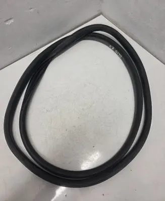 Renault Clio IV Front door rubber seal 