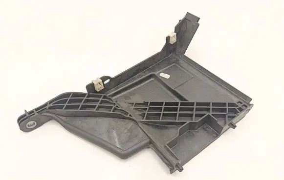 BMW 2 F46 Battery tray heat shield 7351482