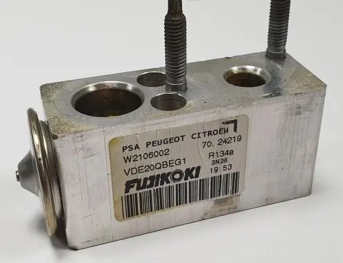 Citroen C5 Air conditioning (A/C) expansion valve W2106002