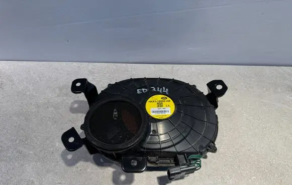 Jaguar F-Pace Subwoofer speaker HK8318808ABED344 16472WG ET3030055355