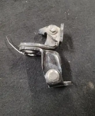 Jeep Cherokee Front door upper hinge 68306524AA