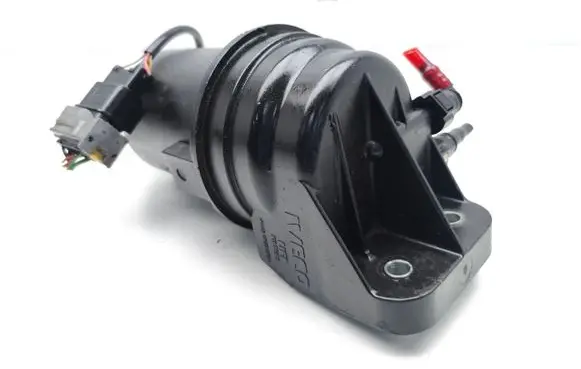 Iveco Daily 35.8 - 9 Fuel filter housing 10R020275