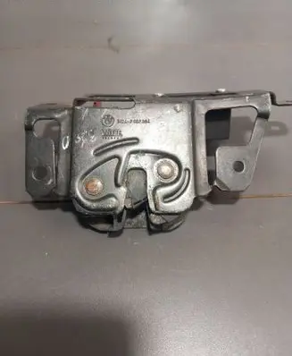 Tailgate/trunk/boot lock/catch/latch