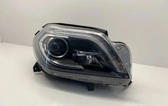 Mercedes-Benz GL X166 Headlight/headlamp A1668203559 A1669002800