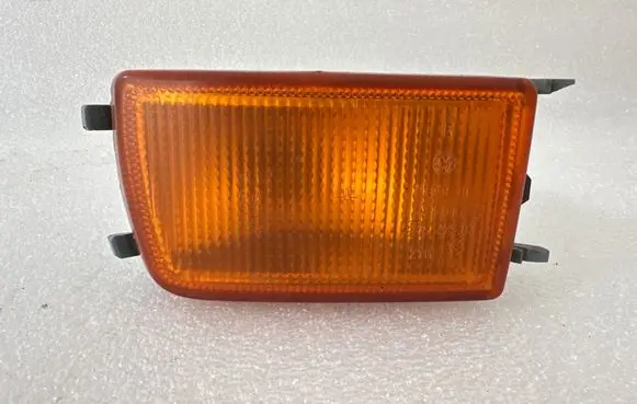 Volkswagen Golf III Front indicator light 1H0953156B